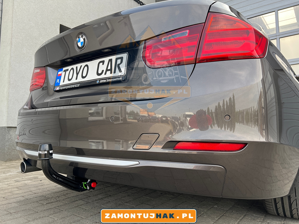 samochod bmw f31 z hakiem holowniczym